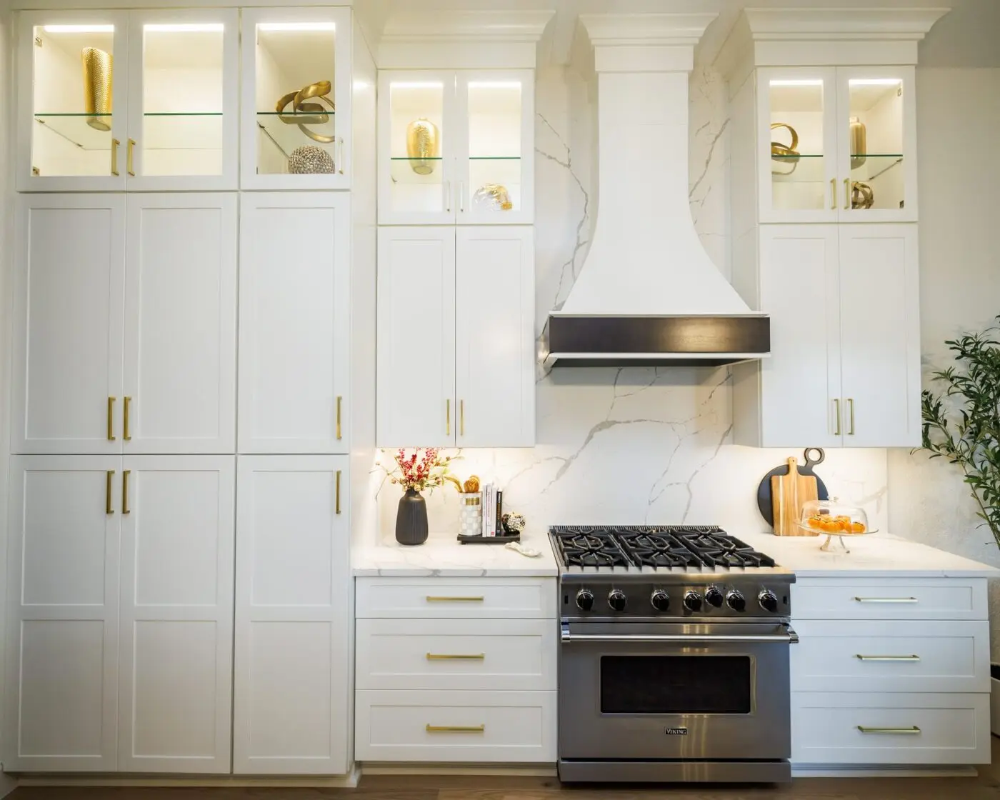 white shaker kitchen remodel in palm harbor florida with fabuwood allure galaxy frost cabinets and brass hardware by cmk construction